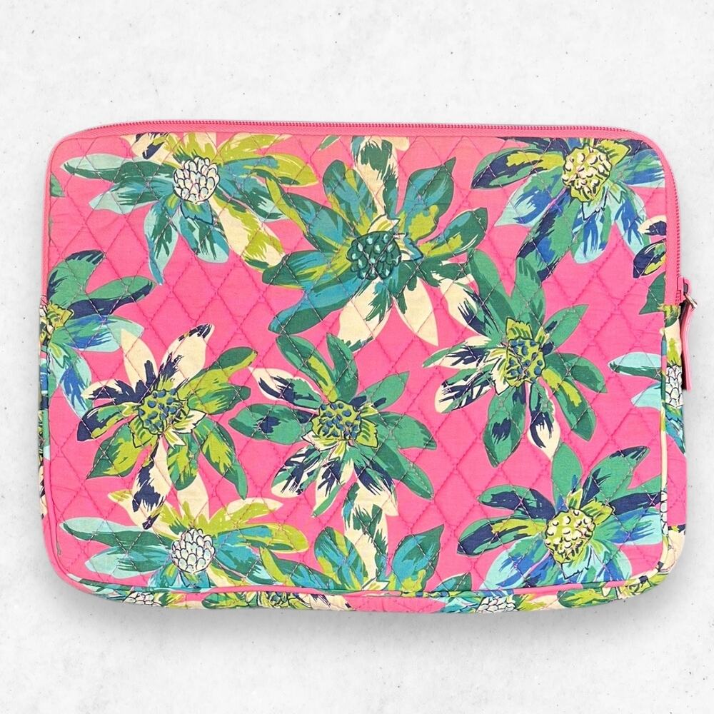Vera Bradley 13x10 Laptop Padded‎ Case Sleeve Zip Around Tropical Paradise